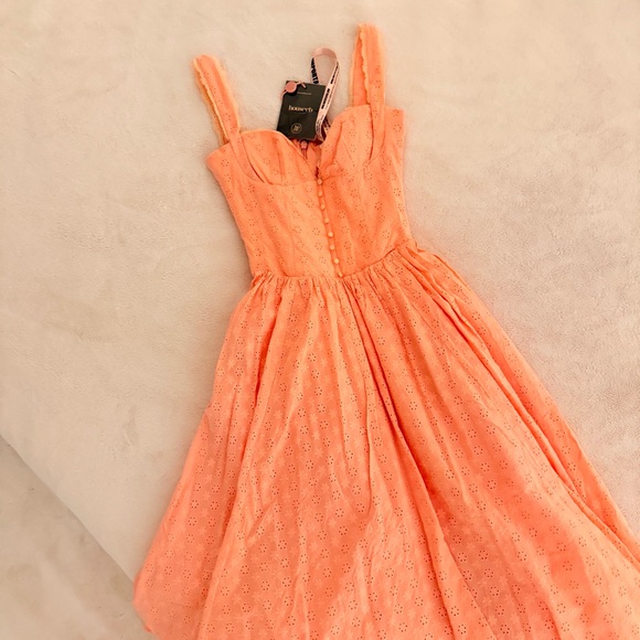 NWT HOCB Adalyn Peach Broderie Anglais Midi Sundress (Small) - Picture 5 of 9
